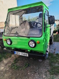 Multicar M25 třístranný sklápěč