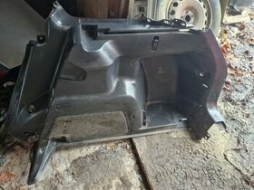 Prodám pravý plast,tapec kufru fabia 2 combi