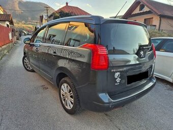 Peugeot 5008 2.0L HDi automat