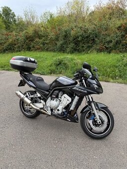 Yamaha FZS 1000 Fazer FZ1 2005, super stav, nová STK
