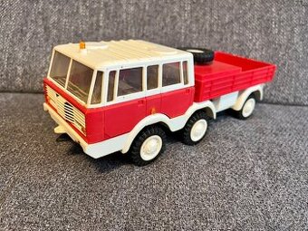 Tatra 813 na setrvačník, ites