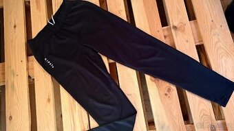 Černé super tepláky Kipsta,vel.M/L