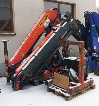 Hydraulická ruka PALFINGER PK 18002-EH C r.2013, rádio