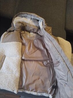 DÁMSKÁ ZIMNÍ BUNDA-NOVÁ