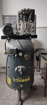 Pístový kompresor Schneider UniMaster ST