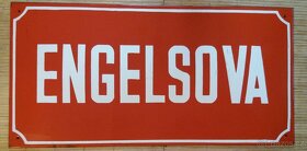 Staré smaltované cedule