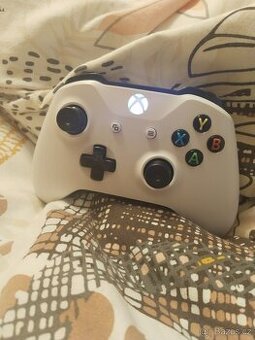 Xbox One ovladač