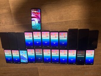 Prodám telefony 1000kč kus