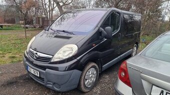 Opel Vivaro 2.0 66kw. 6 míst.