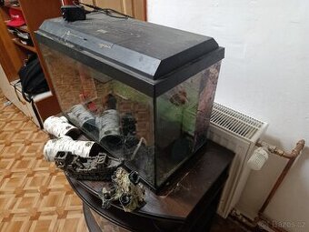 Akvárium 70L