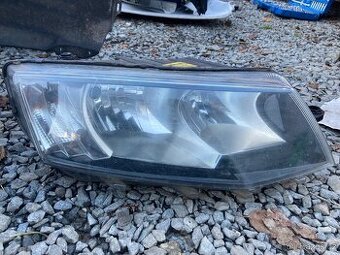 Škoda Octavia 3 pravé přední světlo 5E1 941 016