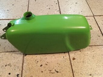 Prodám nádrž na pionýra