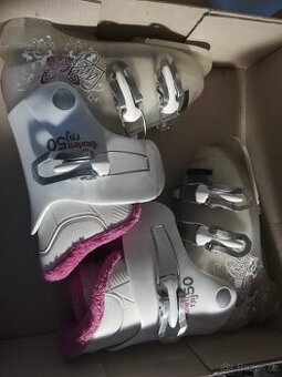 Dětské lyžařské boty vel.18,5