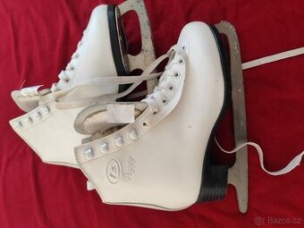 Lední brusle dívčí