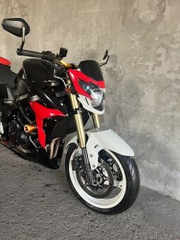 suzuki gsr 750