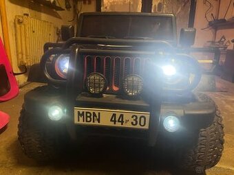 Elektricke auticko Jeep 4x4