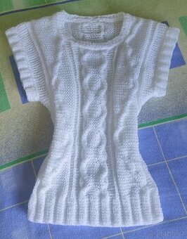 RUČNĚ PLETENÁ, NOVÁ, JEMNÁ, BÍLÁ HALENKA: S-M (nenošená)