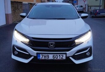 Prodám Honda Civic,, výbava Elegance, 2021