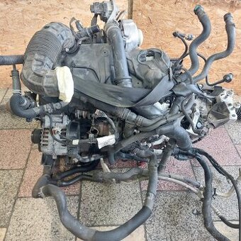 Ford Transit Mk8, Custom 2.0 EcoBlue - motor BLFB