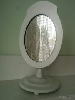 staré retro zrcátko