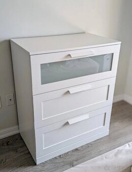 Prodám komodu IKEA BRIMNES