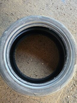 235/45/19 Hankook