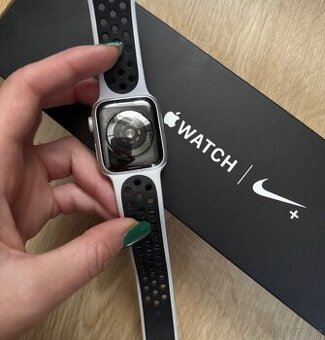Apple Watch Series 4 40 mm
