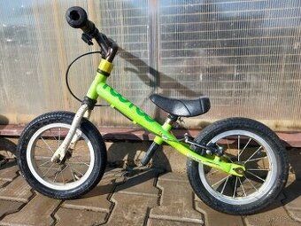 Dětské odrážedlo