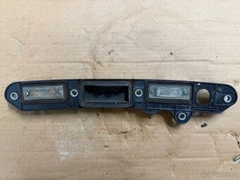 VW TOURAN 1T lišta osvětleni RZ