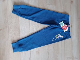 Tepláky nové vel. 110