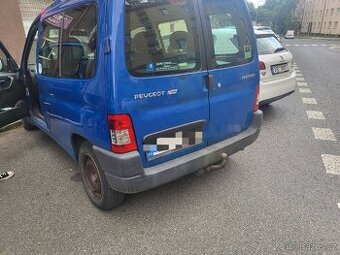 Tažné zařizeni P.Partner, C.Berlingo + roleta kufru