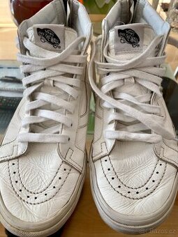 Vans bílé boty 42