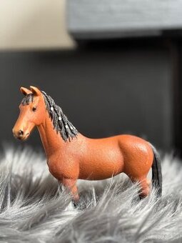 Schleich kůň + jezdkyně