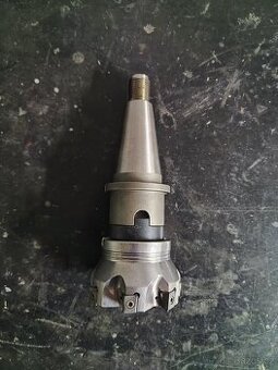 Fréza rohová Walter s VBD