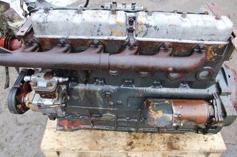 Zetor 12011 12045 12111 12145 16145 díly motoru