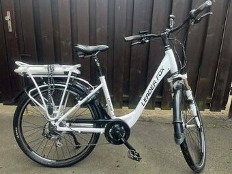 Udržované dámské elektrokolo po 71 leté paní