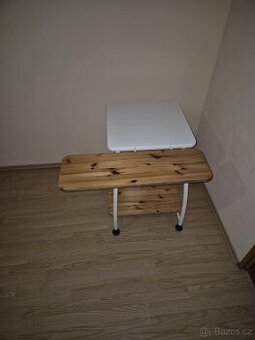 Stolek na PC