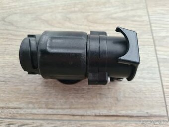 Redukce autozásuvky/vlek ze 13 na 7 pinů