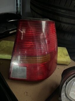 Pravé zadní světlo Golf 4