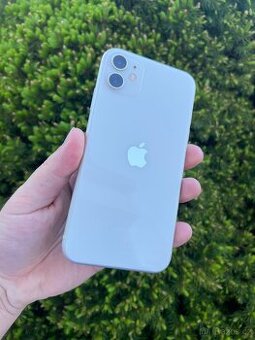 iPhone 11 64Gb…lehce poškrábaný, 100% baterie