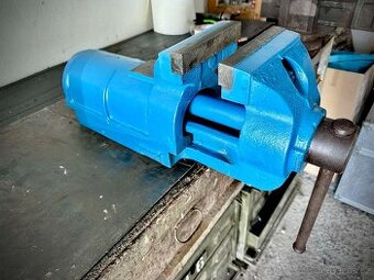 Prodám svěrák Kasper 150