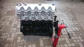 Motor Crafter 2.5 tdi