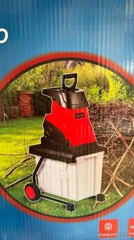 Elektrický drvič vetiev / konare 3200W, 45L