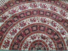 Přehoz, tapiserie, mandala