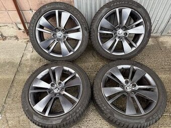 18" Zimny set SKODA Superb 235/45 R18