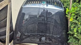 Kapota Škoda Octavia II 9910 černá metalíza