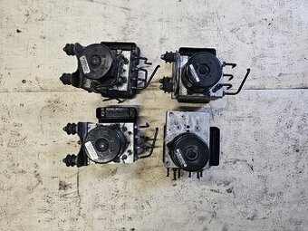 Jednotka ABS VW T5