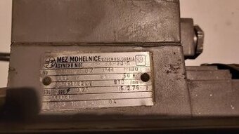 Elektromotor 550W, 910 otáček