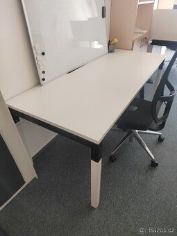 Profesionální stůl M&I 180x80 cm + Magnetický paraván - Top