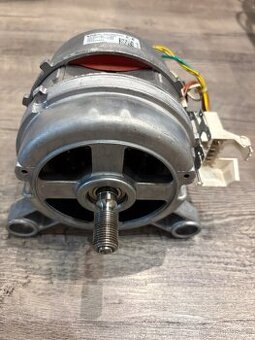 Motor z pracky electrolux